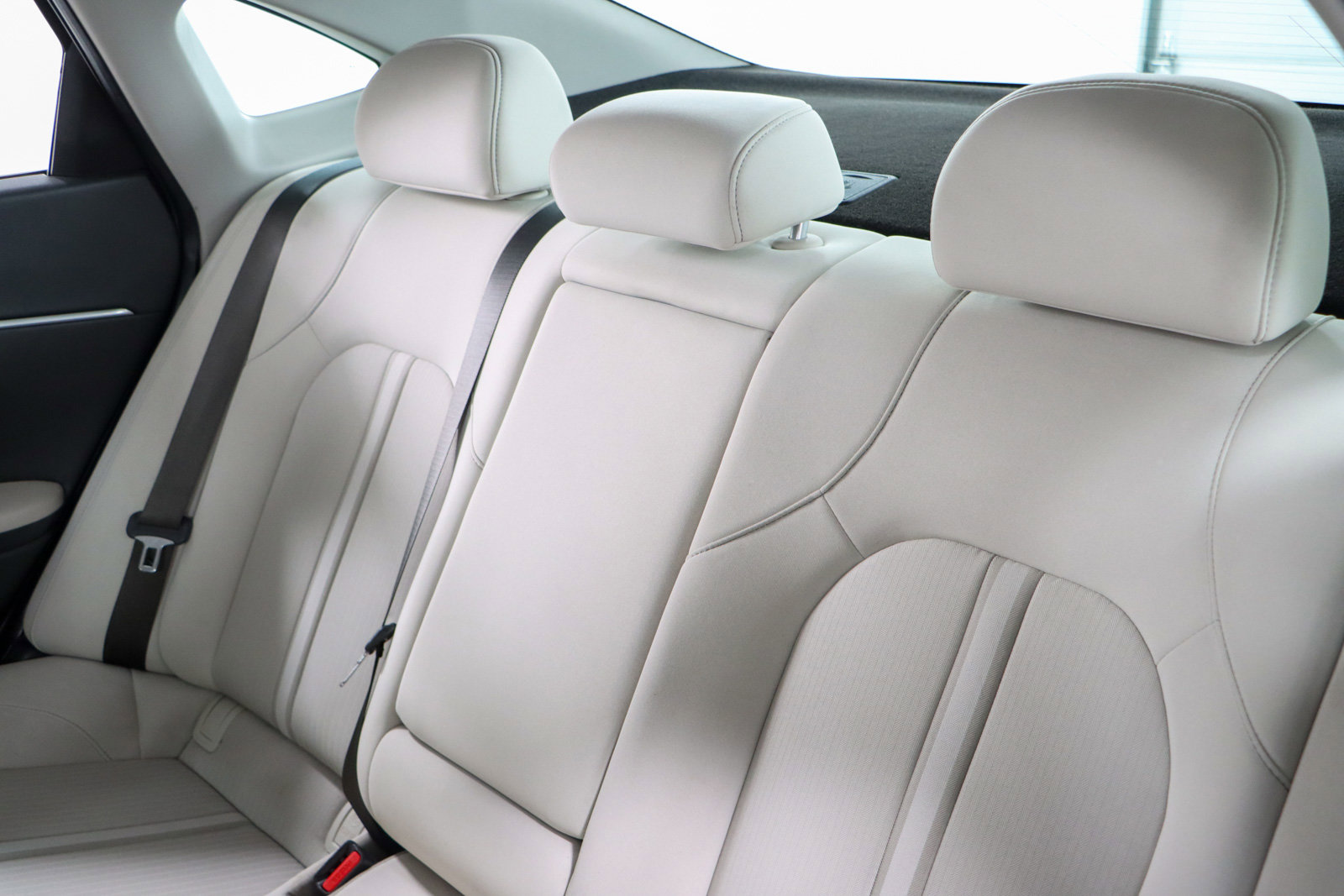 Used 2023 Hyundai Sonata SEL w/ Cargo Package image 24