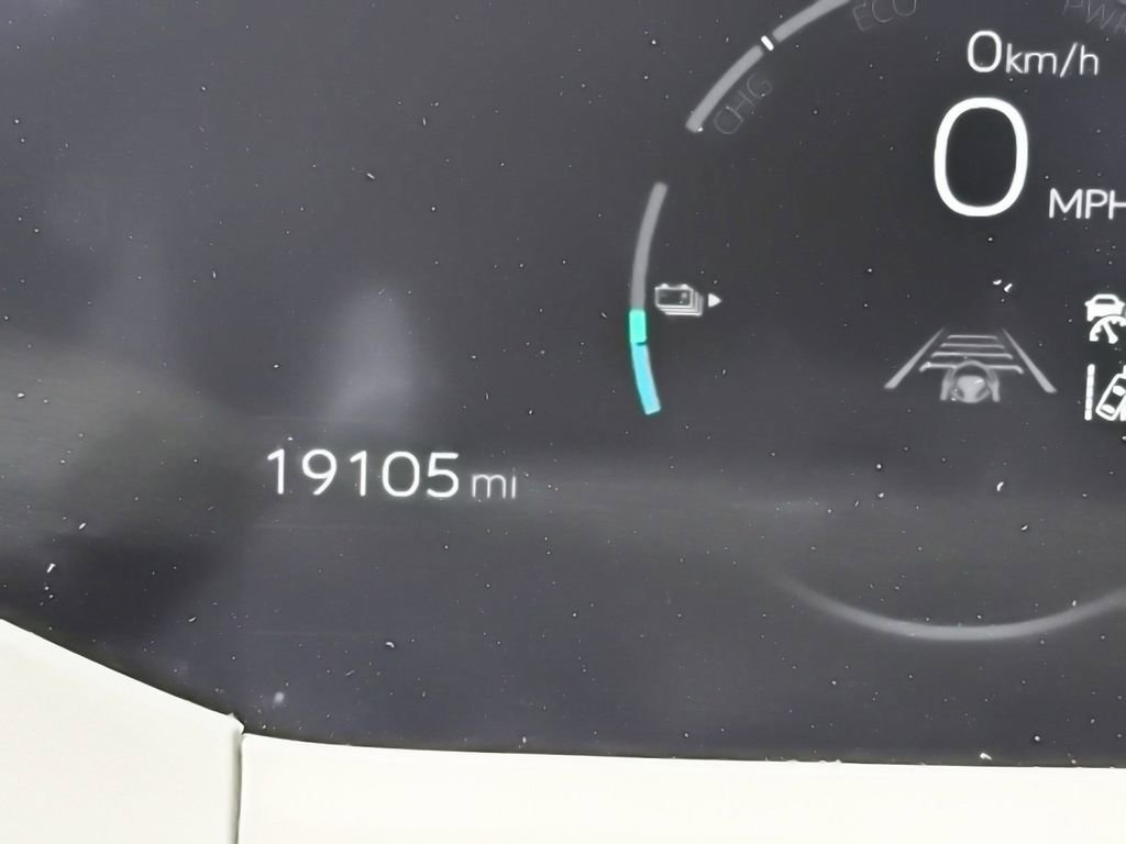 Used 2024 Toyota Prius Prime FWD image 16