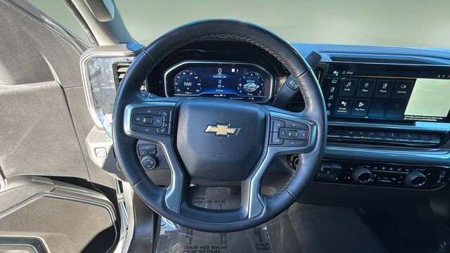 Used 2023 Chevrolet Silverado 1500 LT image 11