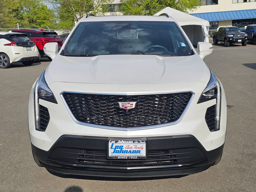 Used 2023 Cadillac XT4 Sport AWD/4WD image 2