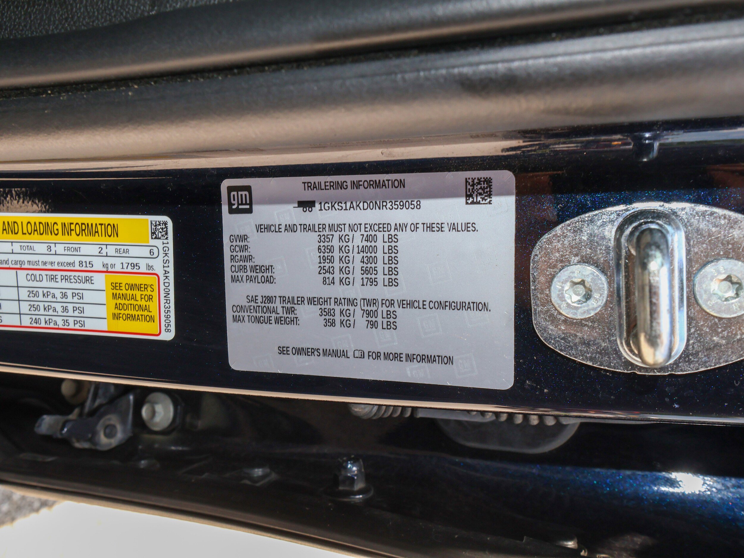 Used 2022 GMC Yukon SLE RWD image 35