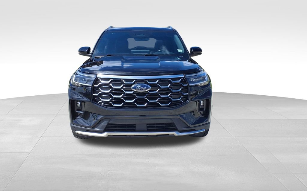 Used 2025 Ford Explorer Platinum w/ LUX Leather Package image 2