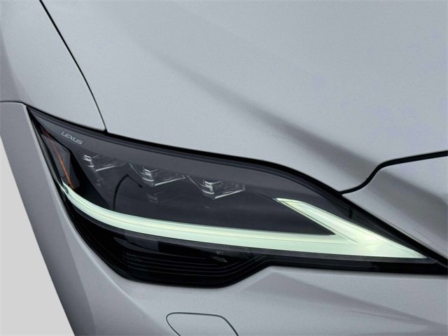 Certified 2023 Lexus LS 500 AWD w/ Luxury Package image 8