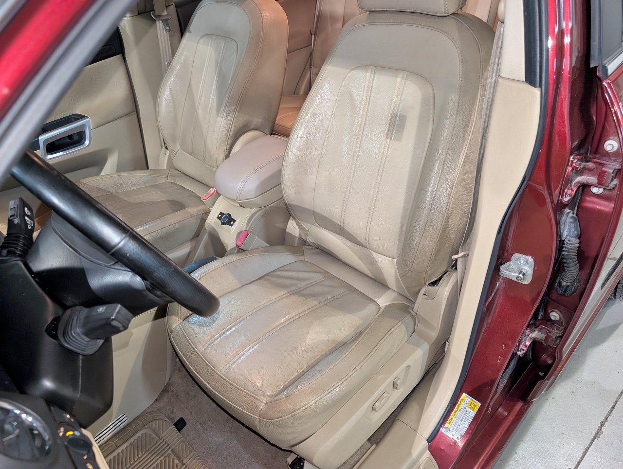 Used 2008 Saturn Vue XR w/ Premium Trim Package FWD image 17