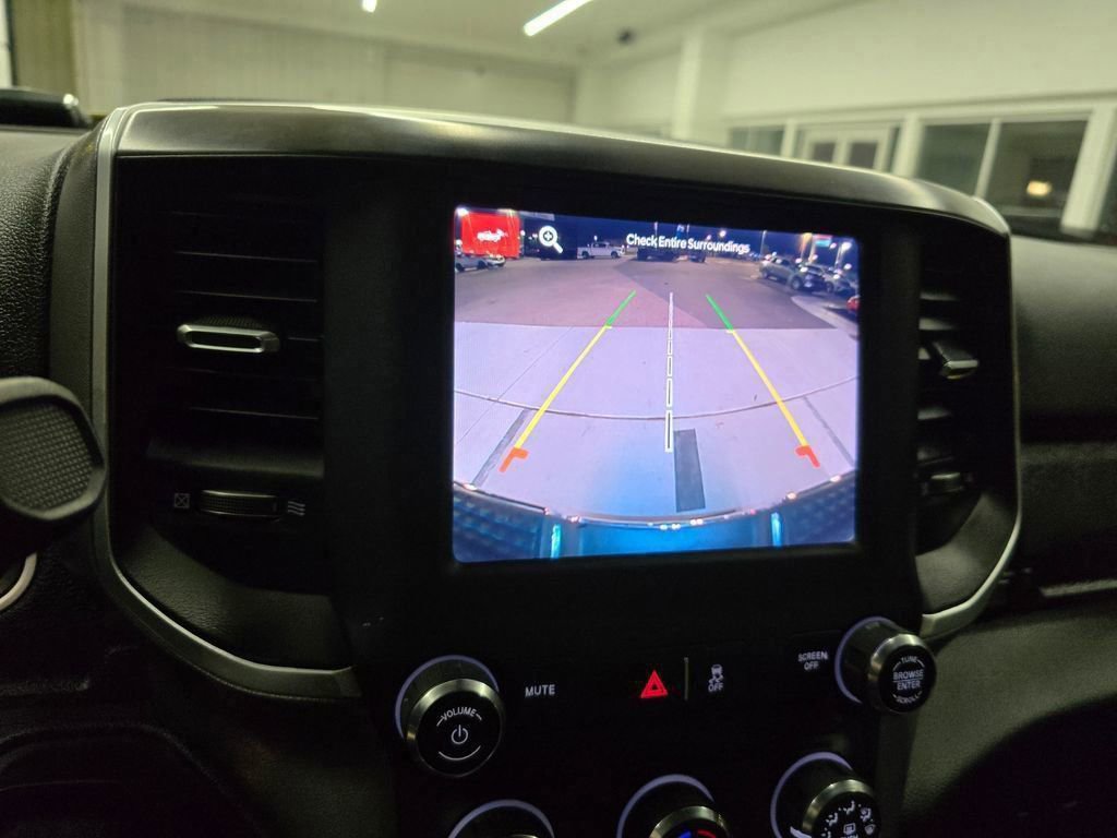 Used 2024 RAM 2500 Big Horn image 27