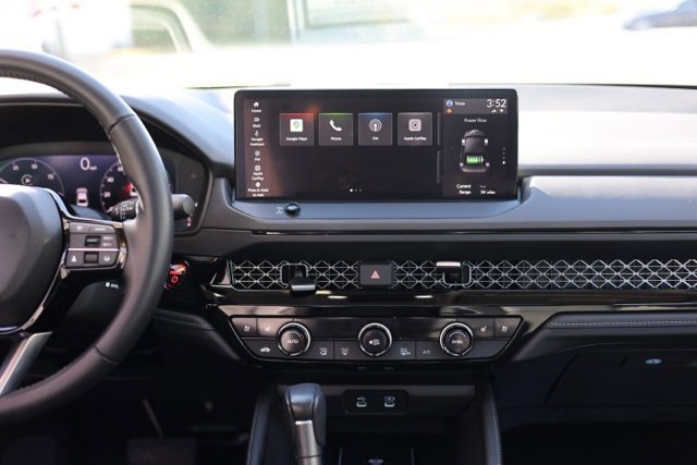 Certified 2023 Honda Accord Touring image 16