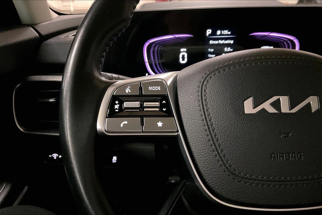 Used 2025 Kia Telluride S image 17