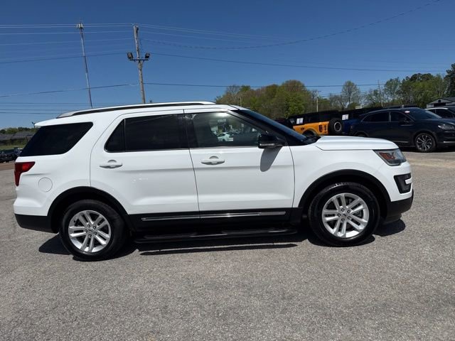 Used 2016 Ford Explorer XLT w/ Equipment Group 201A image 17
