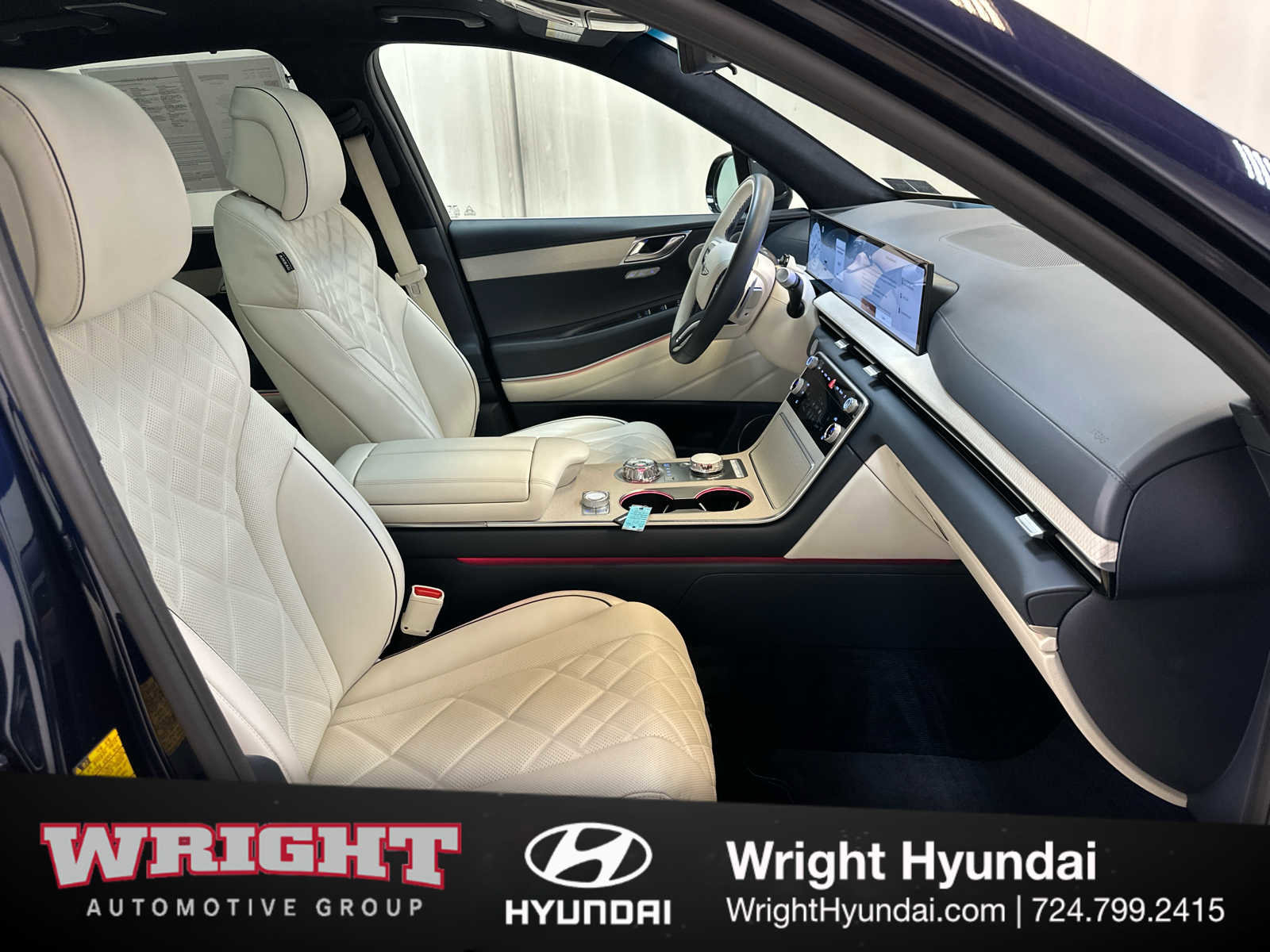 Certified 2025 Genesis GV80 3.5T Prestige AWD/4WD image 18