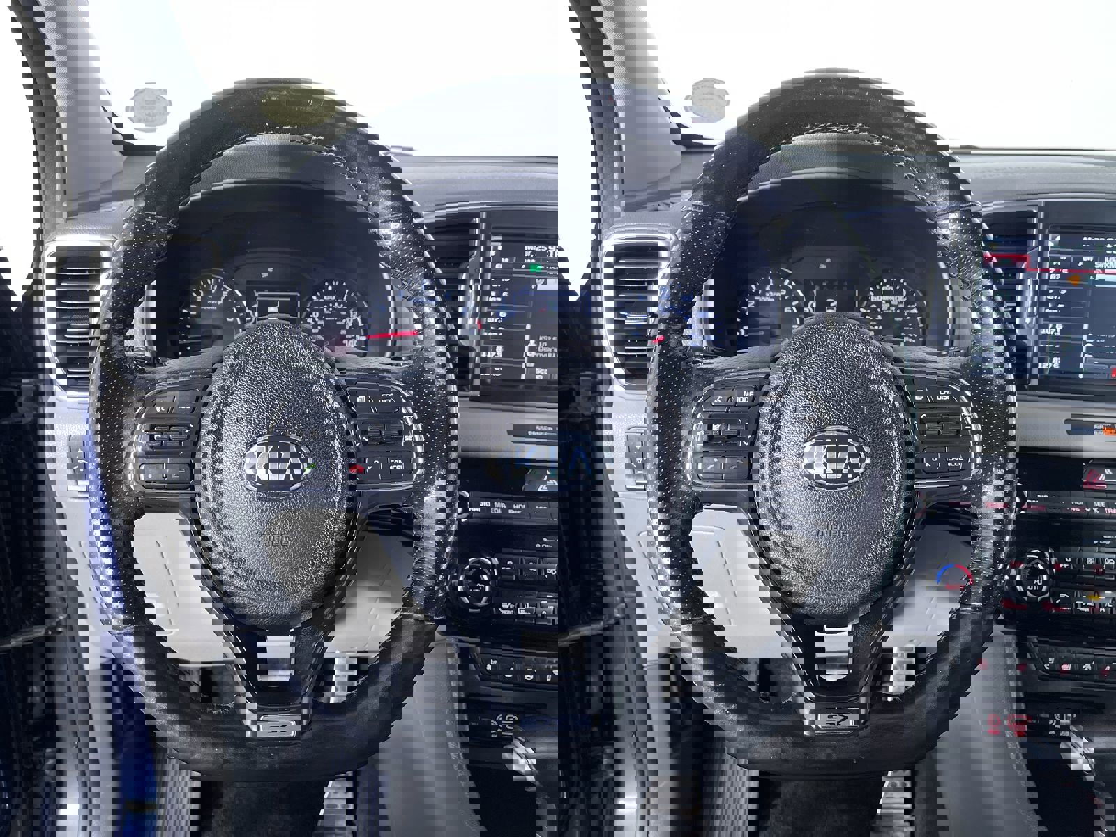 Used 2017 Kia Sportage SX image 16