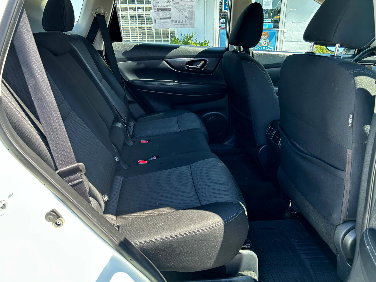 Used 2017 Nissan Rogue S image 13