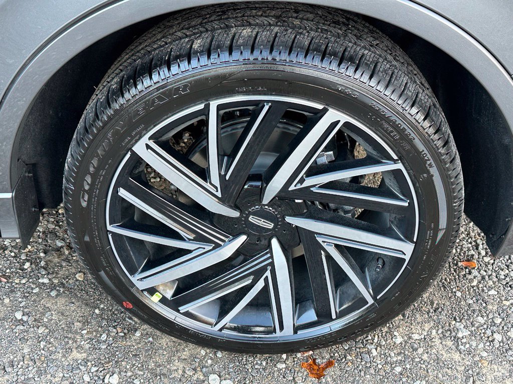 New 2027 Lincoln Aviator Black Label w/ Jet Appearance Package AWD/4WD image 5