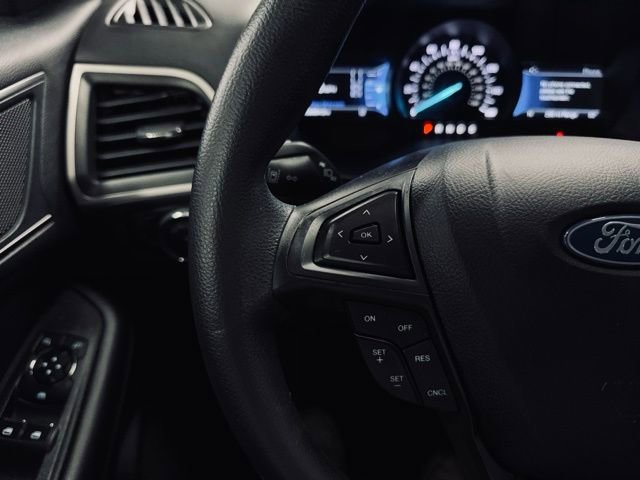 Used 2023 Ford Edge SE image 24