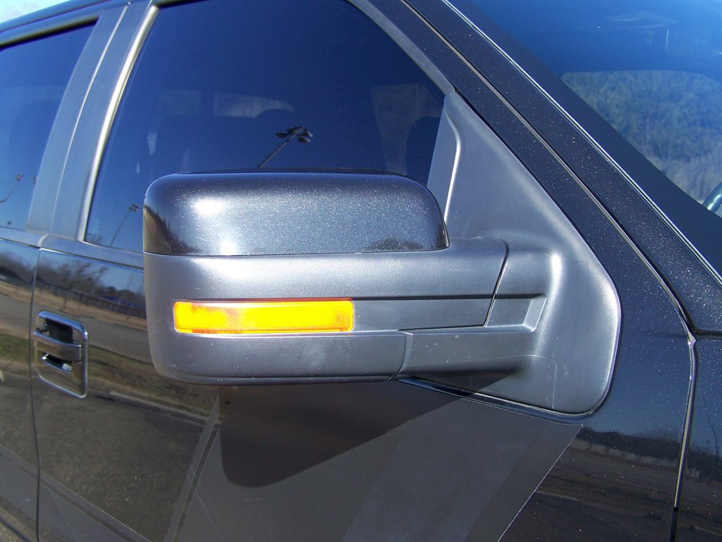 Used 2014 Ford F150 FX4 w/ Equipment Group 402A Luxury image 40