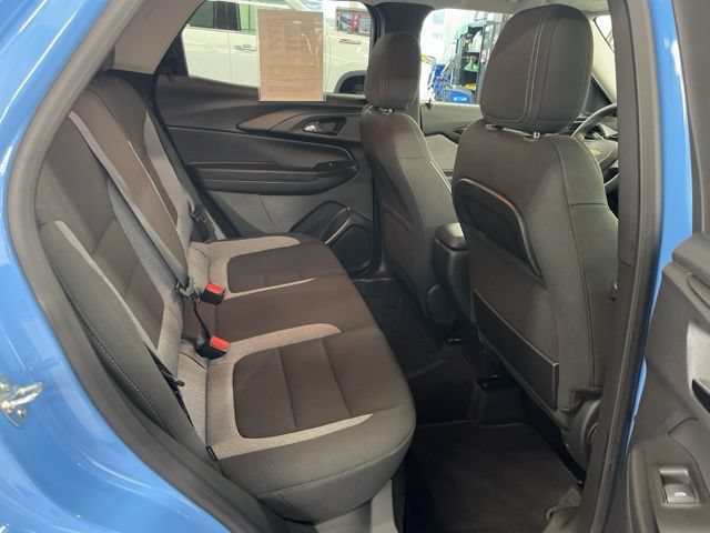 Used 2024 Chevrolet TrailBlazer LT AWD/4WD image 36