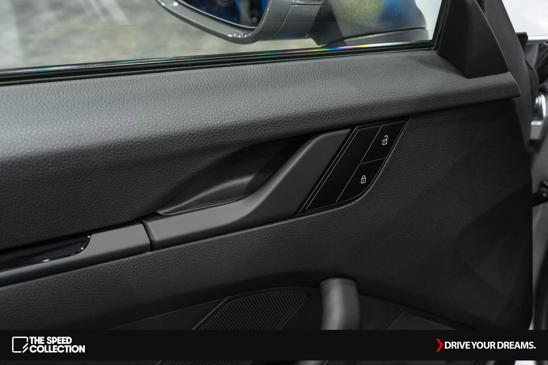 Used 2024 Porsche 911 Carrera T image 10