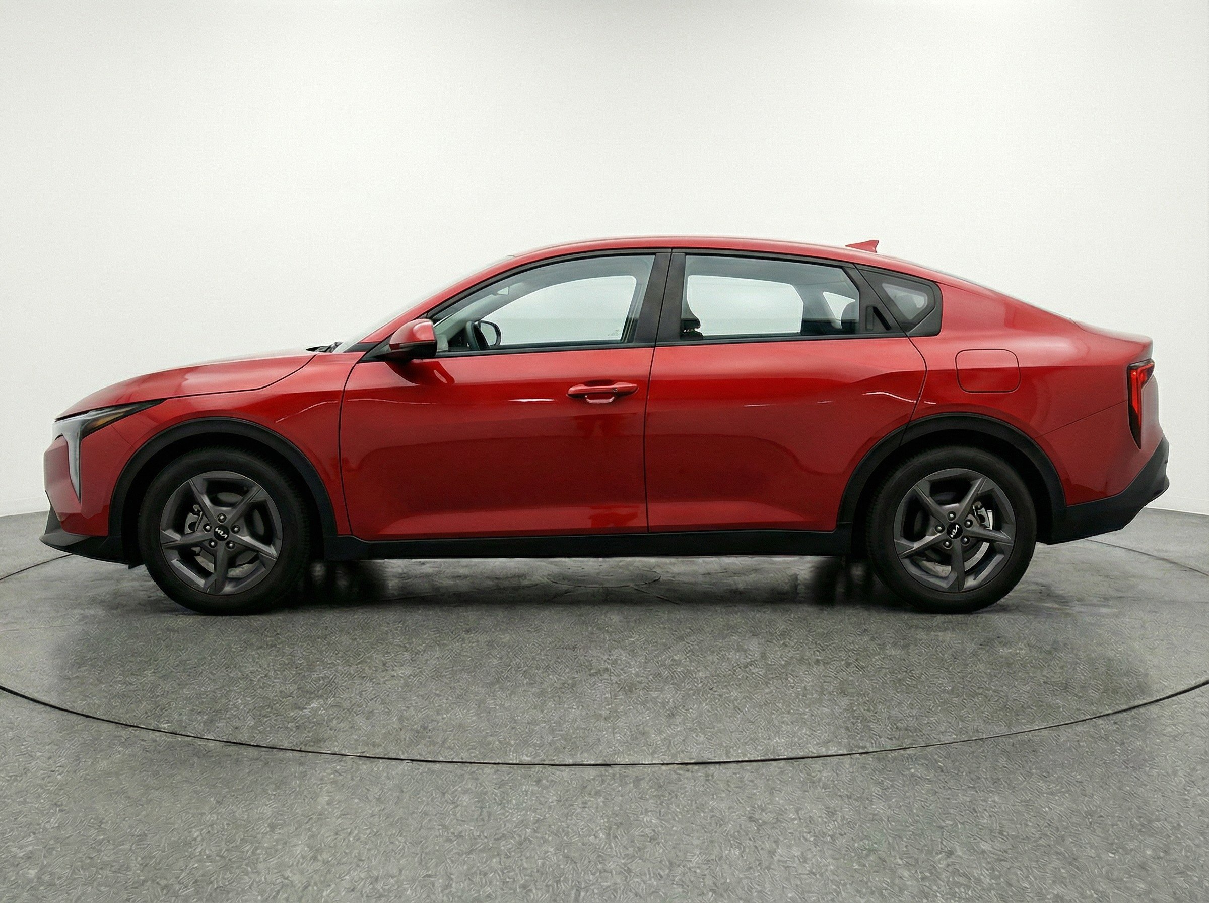 Used 2025 Kia K4 FWD image 5