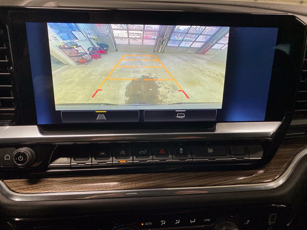 Used 2025 Chevrolet Silverado 1500 LT AWD/4WD image 42