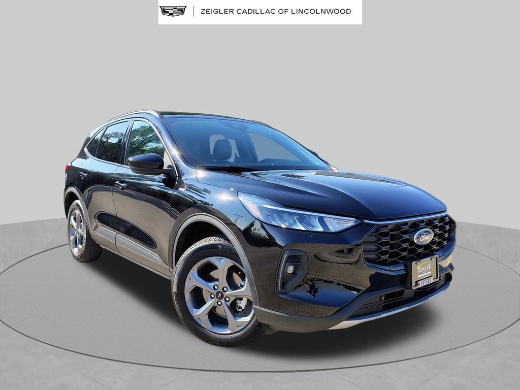 Used 2025 Ford Escape ST-Line Select AWD/4WD image 1