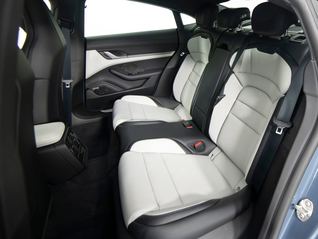 New 2026 Porsche Taycan 4 image 35