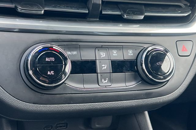 Used 2024 Buick Envista Preferred FWD image 20