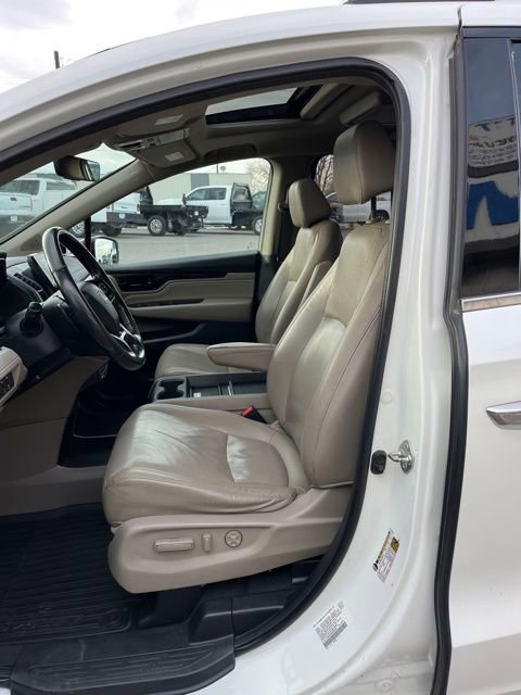 Used 2018 Honda Odyssey Elite image 35