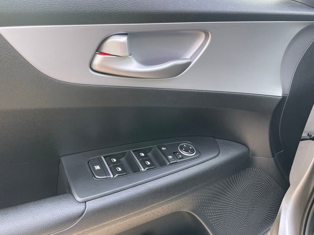 Certified 2024 Kia Forte LXS w/ LXS Technology Package FWD image 11