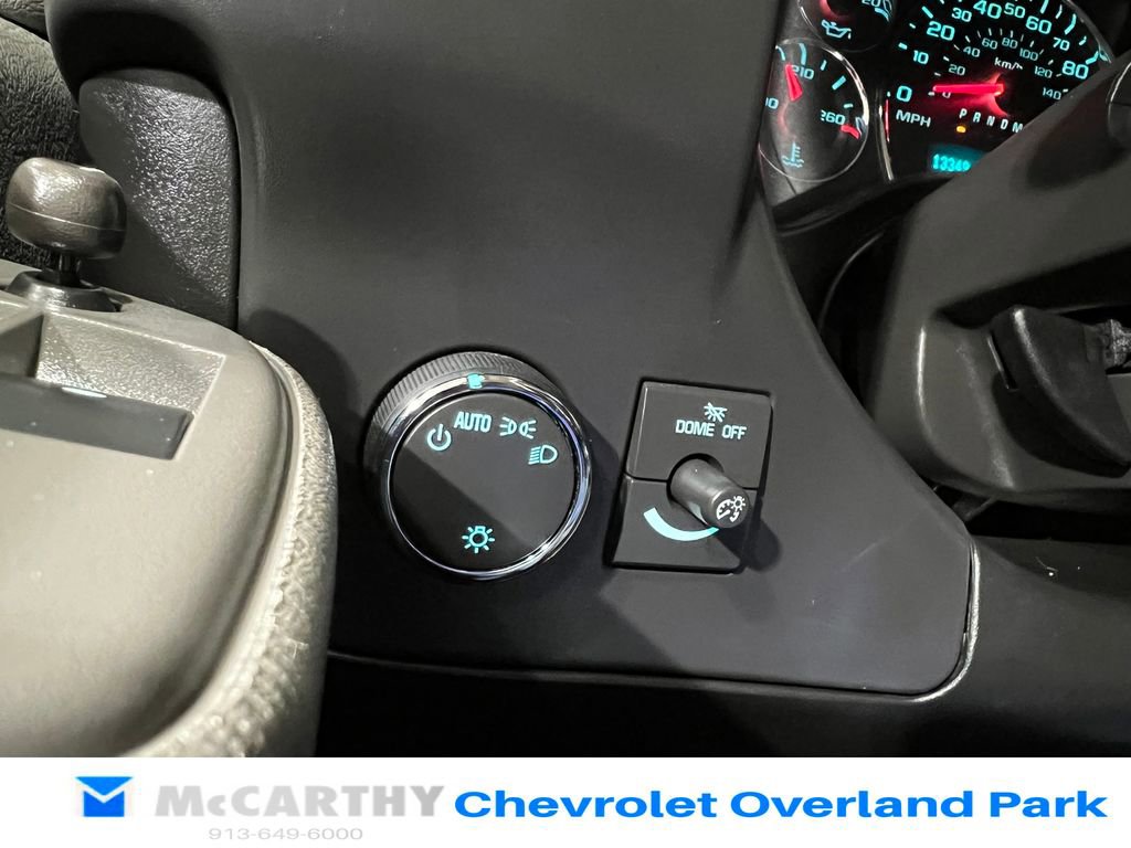 Used 2025 Chevrolet Express 3500 LT w/ LT Preferred Equipment Group RWD image 16