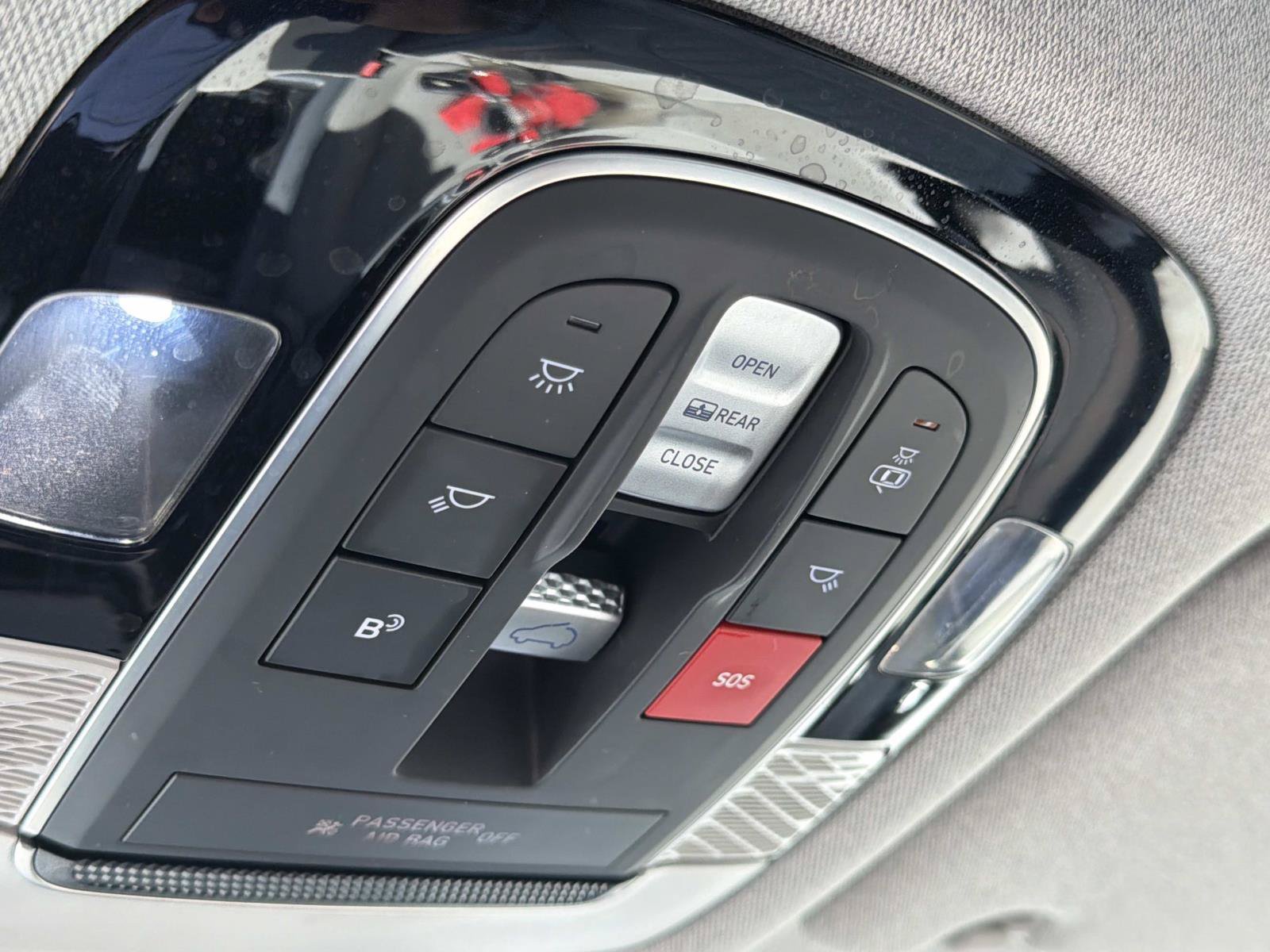 Used 2024 Hyundai Palisade Limited FWD image 31