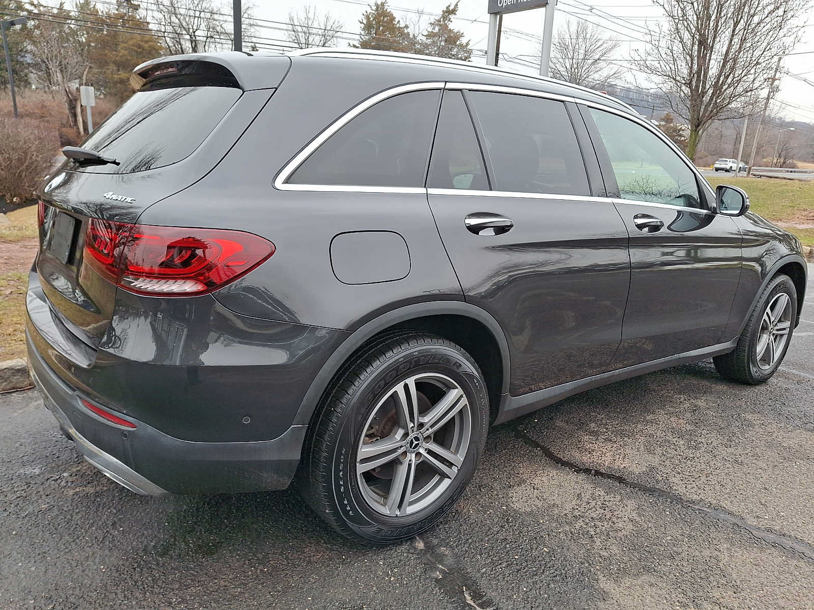 Certified 2021 Mercedes-Benz GLC 300 4MATIC image 6