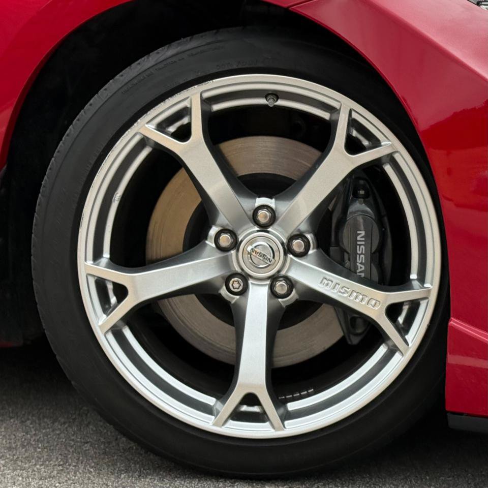 Used 2012 Nissan 370Z NISMO RWD image 24