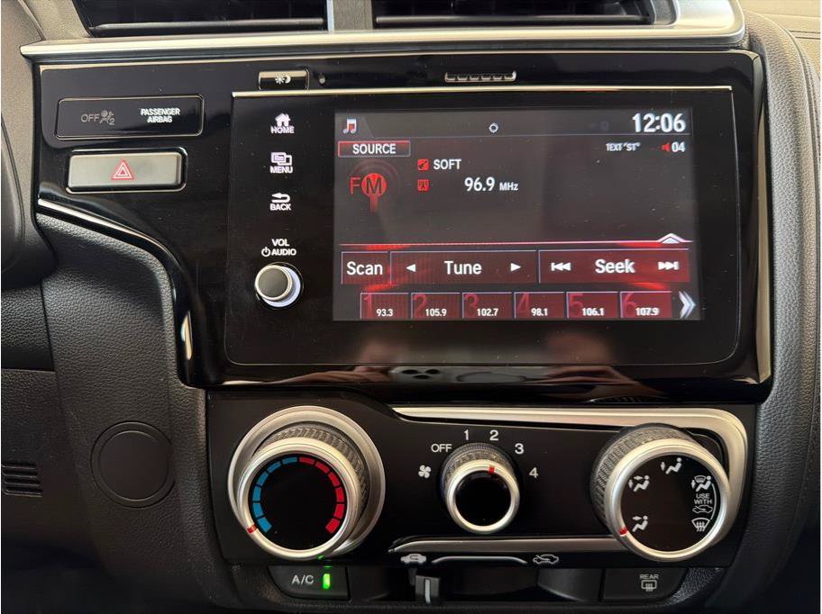 Used 2018 Honda Fit Sport image 19