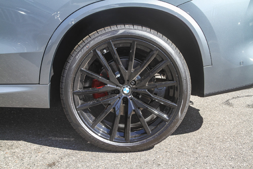 New 2026 BMW X5 sDrive40i w/ M Sport Package RWD image 8