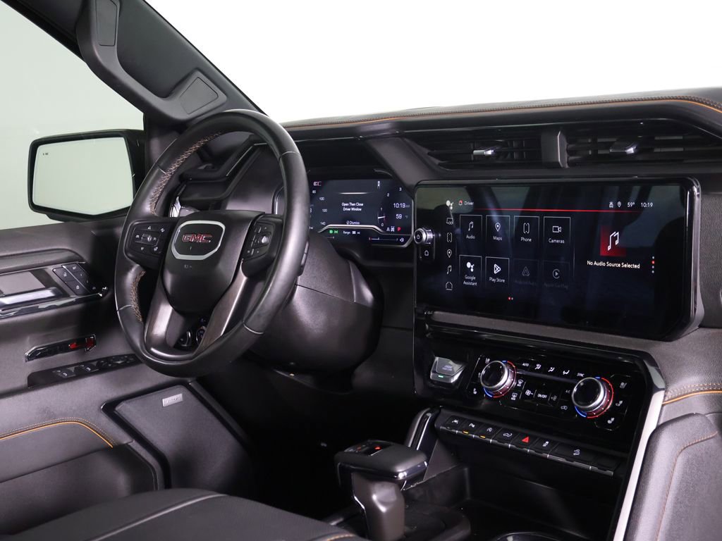 Used 2024 GMC Sierra 1500 AT4 w/ Technology Package AWD/4WD image 30