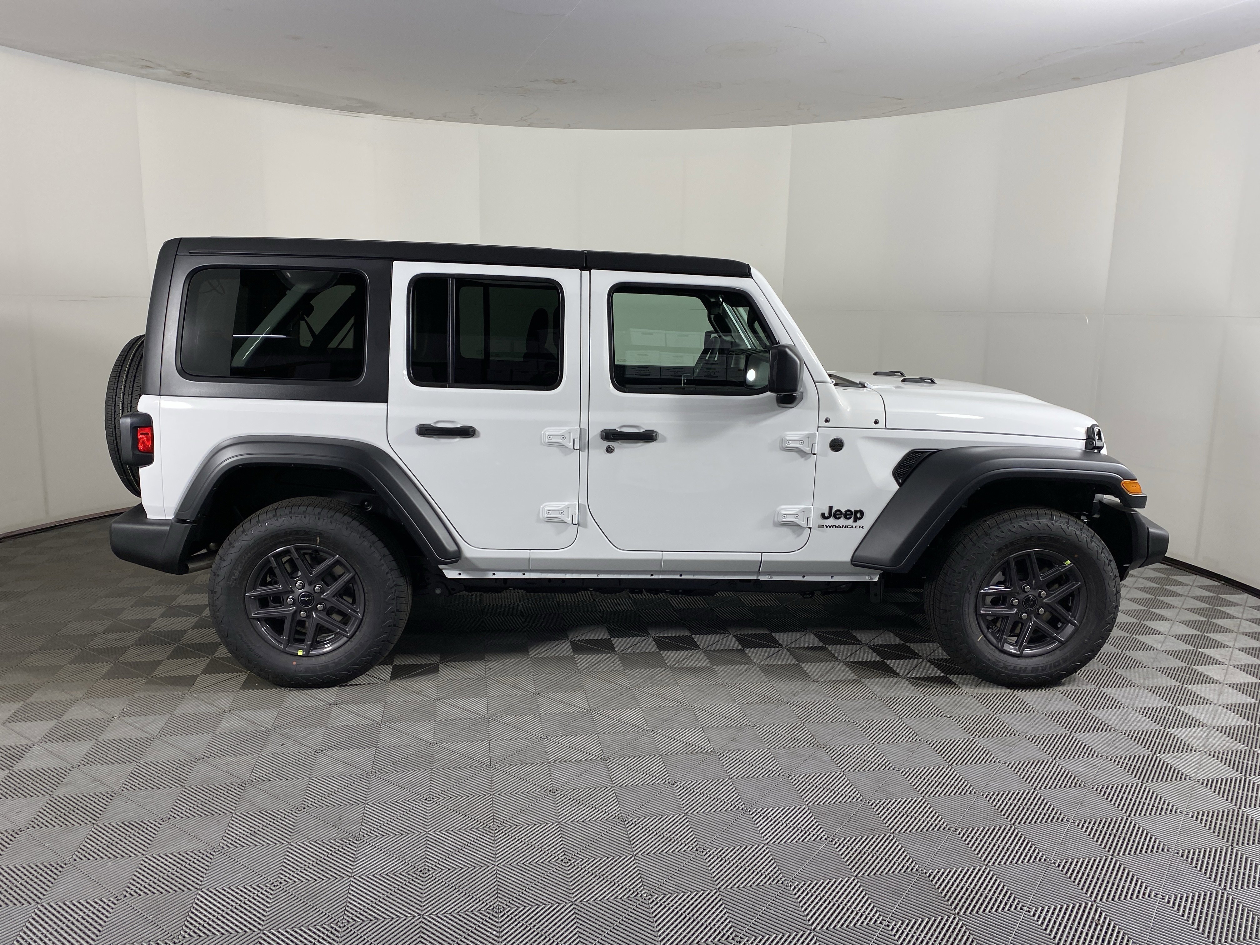 New 2025 Jeep Wrangler Sport S image 5