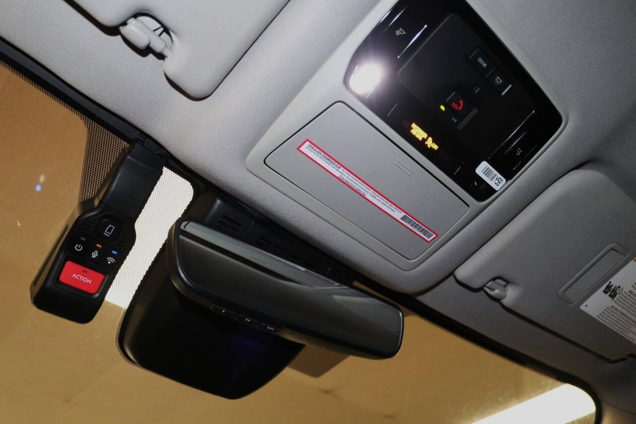 Used 2024 Toyota Grand Highlander AWD image 99