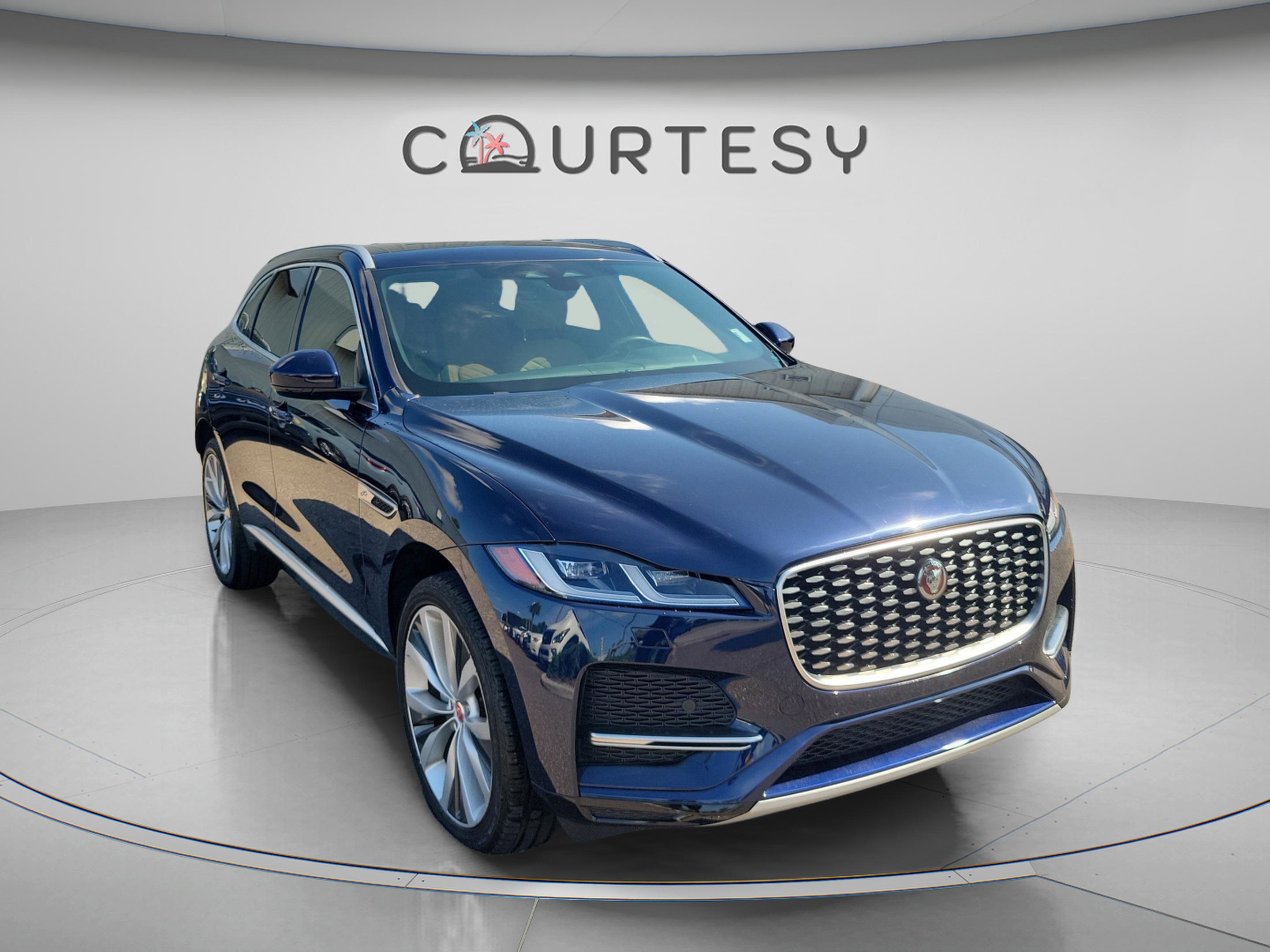 Used 2023 Jaguar F-PACE S AWD/4WD image 4