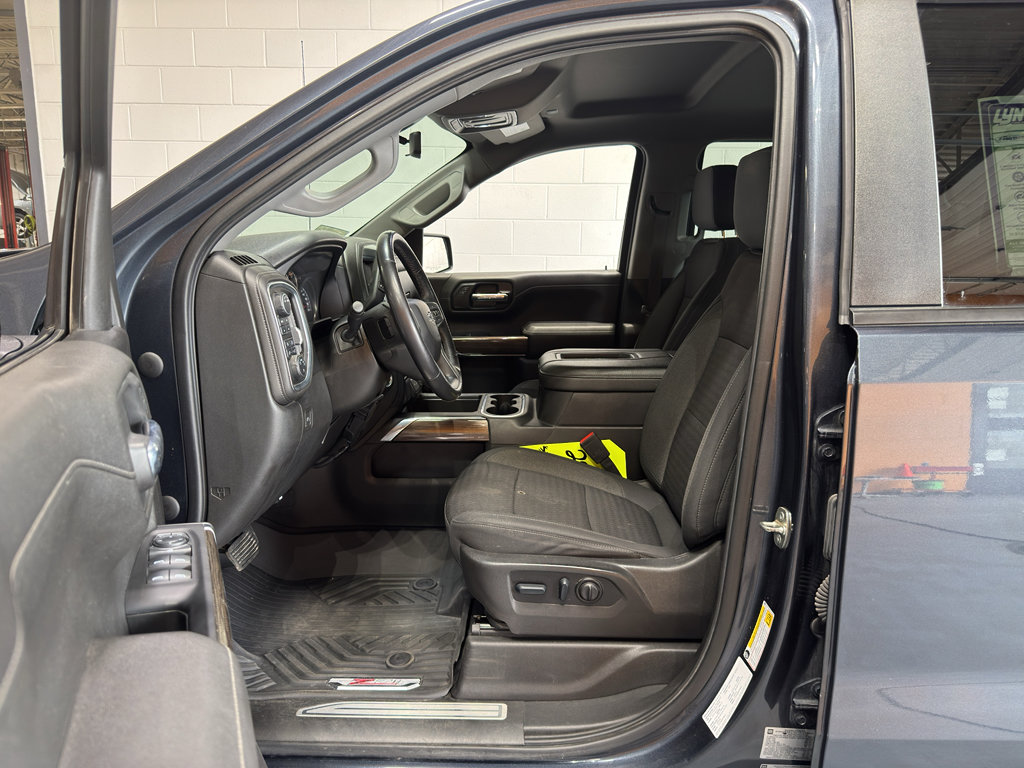 Used 2022 Chevrolet Silverado 1500 LT Trail Boss w/ Bed Protection Package AWD/4WD image 16