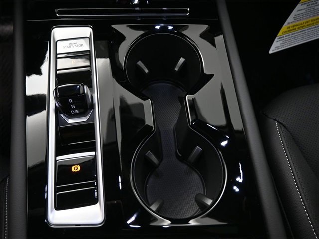 New 2026 Volkswagen Atlas SE image 9