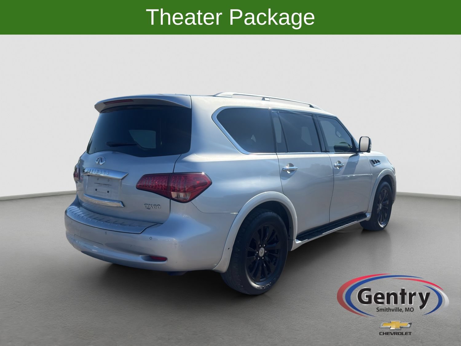 Used 2016 INFINITI QX80 4WD w/ Driver's Assistance Package image 6