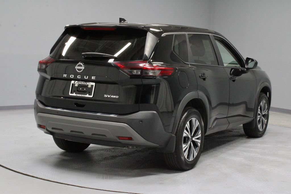 Used 2023 Nissan Rogue SV AWD/4WD image 10