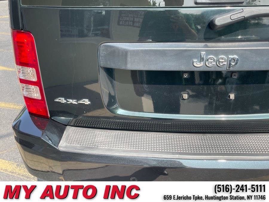 Used 2012 Jeep Liberty Sport image 33