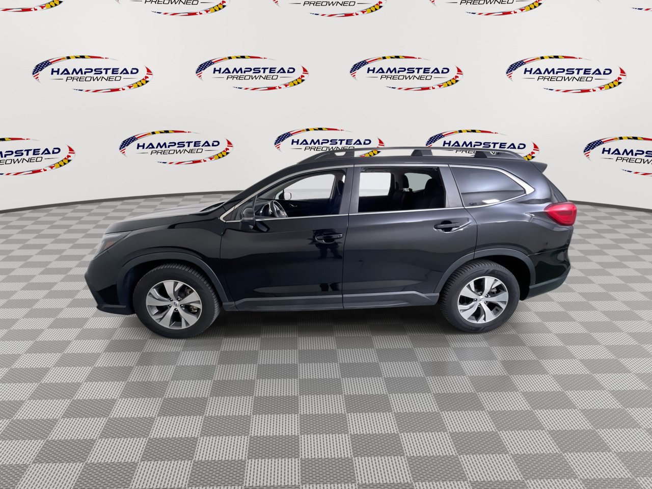 Used 2023 Subaru Ascent Premium w/ Convenience Package AWD/4WD image 5