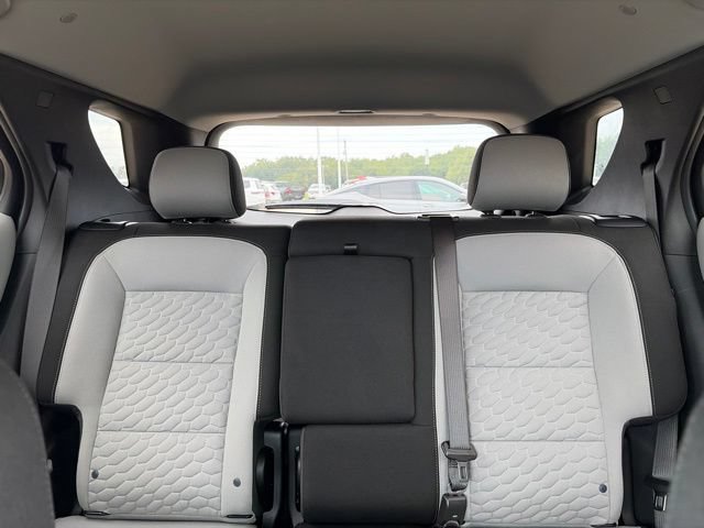 Used 2021 Chevrolet Equinox LS w/ LS Convenience Package AWD/4WD image 32