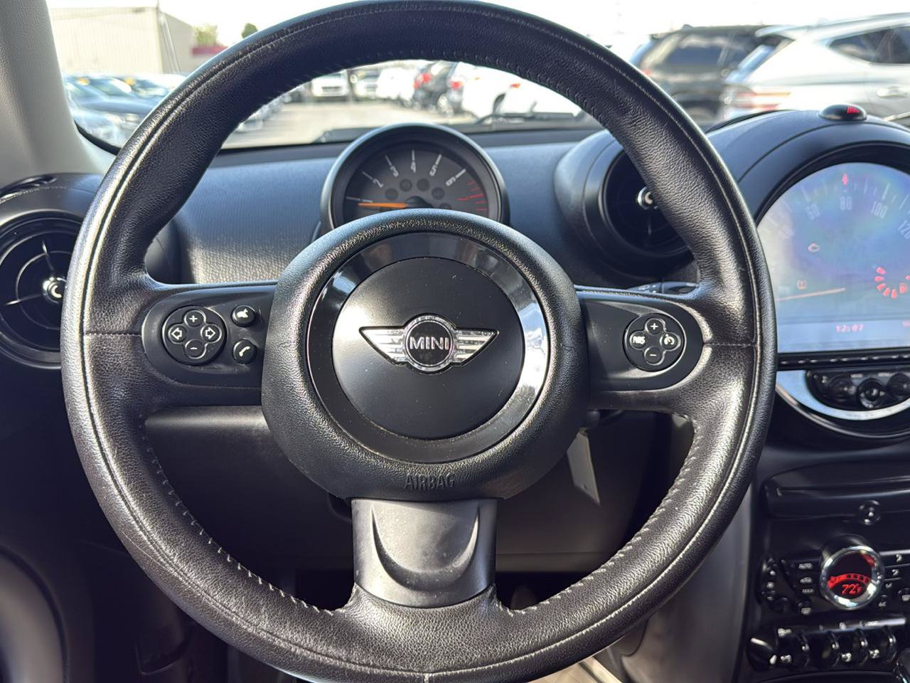 Used 2015 MINI Cooper Countryman FWD image 15