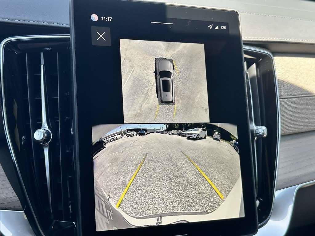 New 2026 Volvo XC90 T8 Ultra w/ Protection Package Premier AWD/4WD image 11