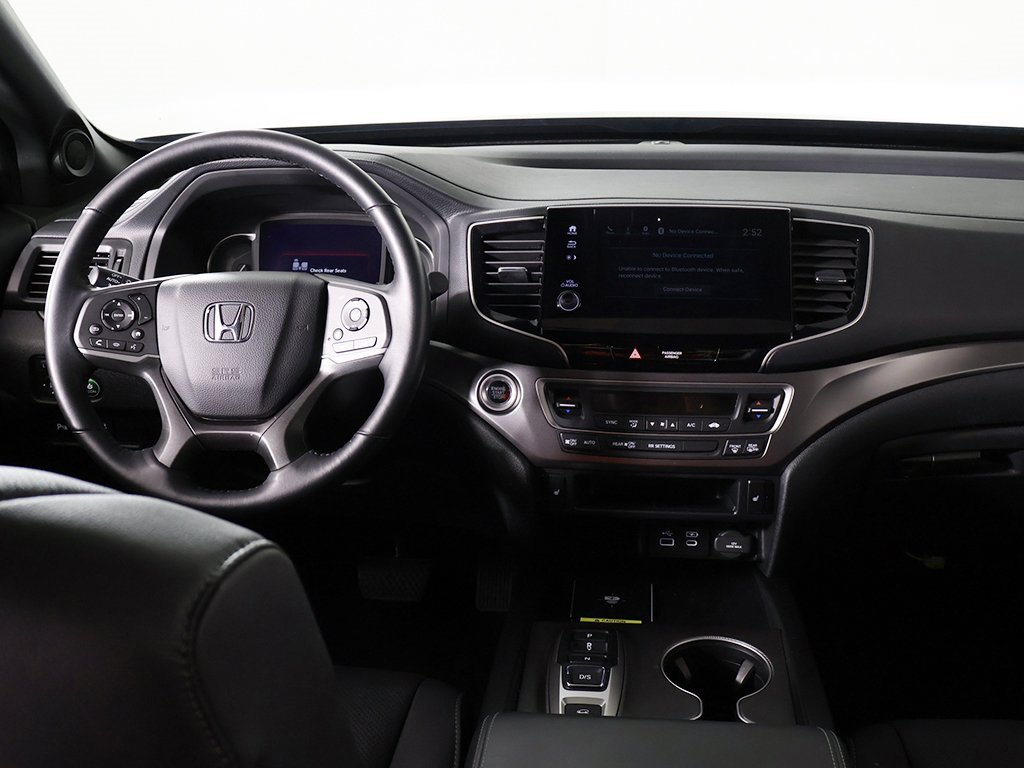 Used 2024 Honda Passport EX-L image 42