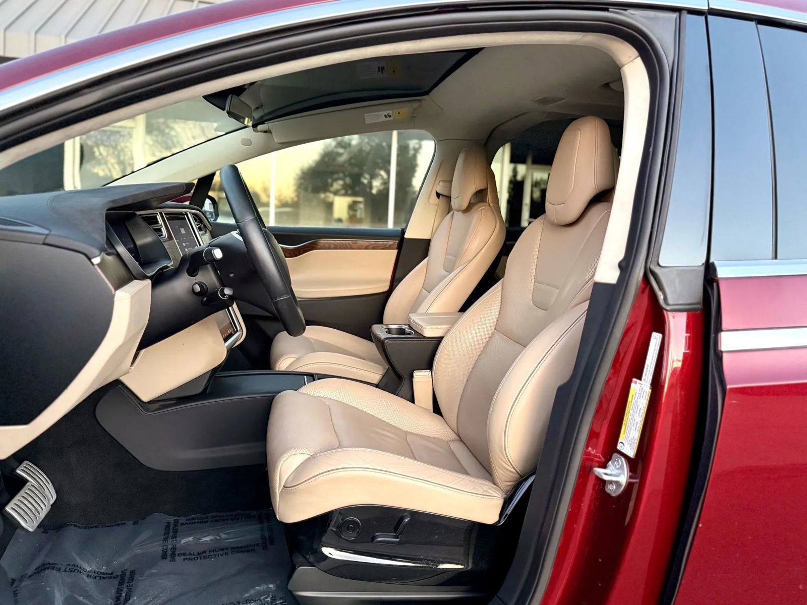 Used 2016 Tesla Model X Performance image 19