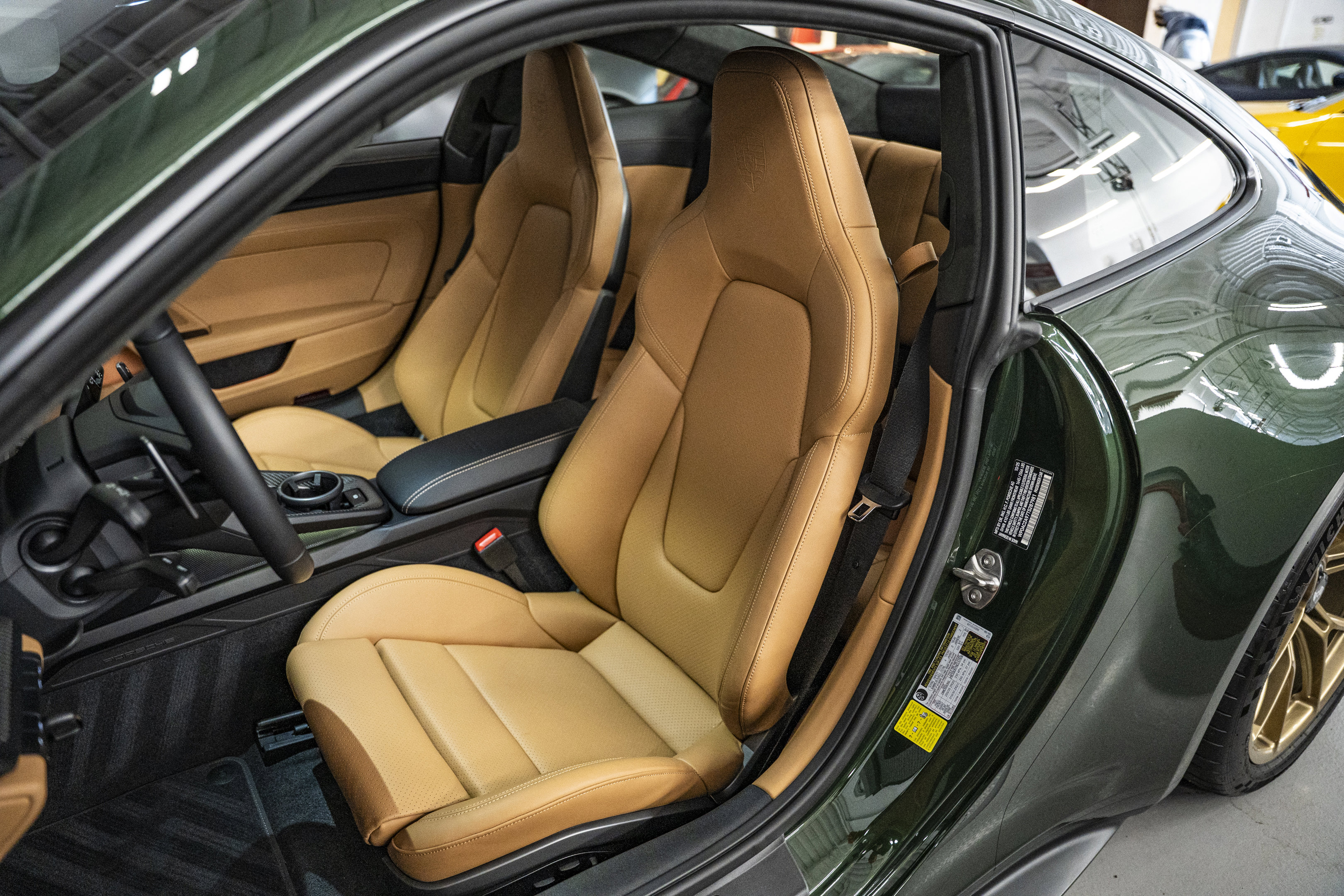 Used 2026 Porsche 911 GT3 RWD image 31