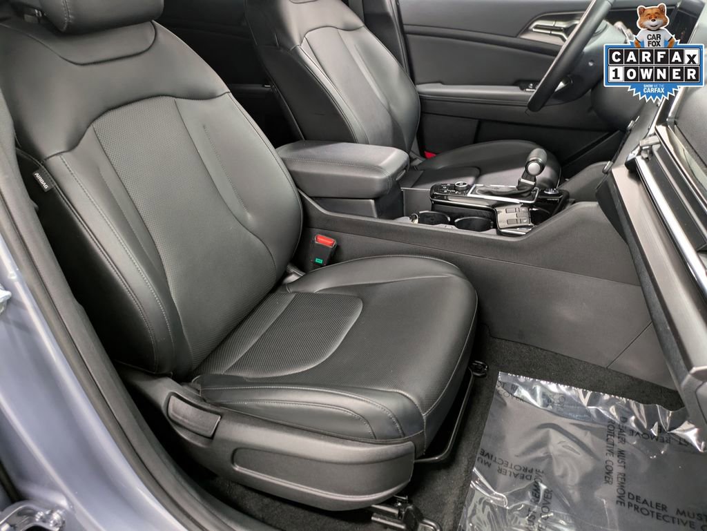 Used 2023 Kia Sportage EX FWD image 29